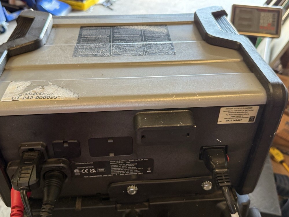 Midtronics DCA-8000 Dynamic Diagnostic Charging System Not Fully TESTED