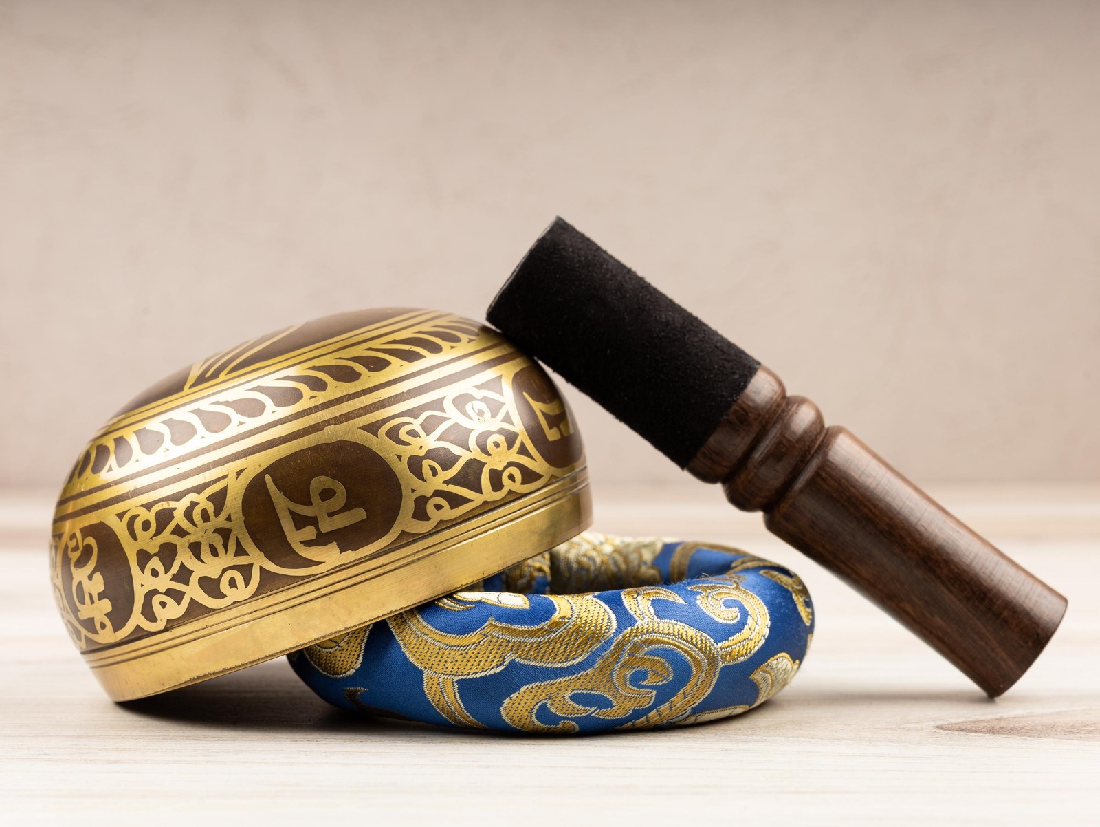 Tibetan Singing Bowl, Made in Nepal, Sound Bowl, Meditation Bowl, Chakra Healing