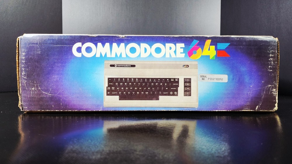 Vintage Commodore 64 Computer C64 In Original Box w/ Inserts & Cables, Powers Up