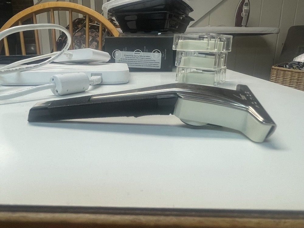 Schick Instamatic Adjustable Razor w/ Refills