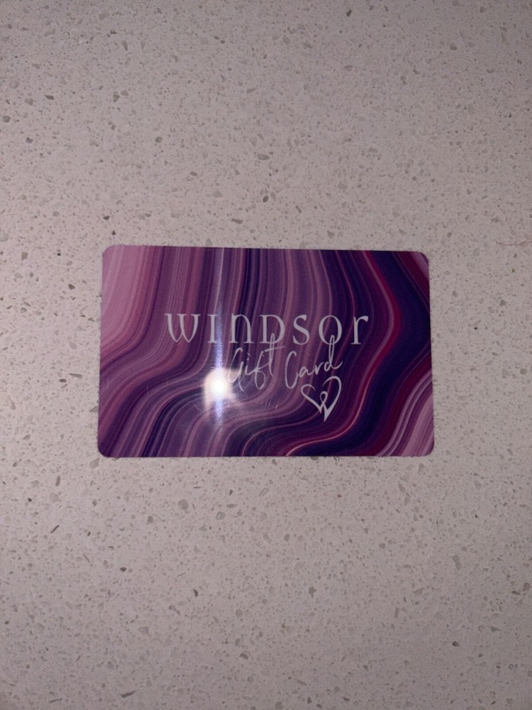 Windsor Gift Card & Earrings