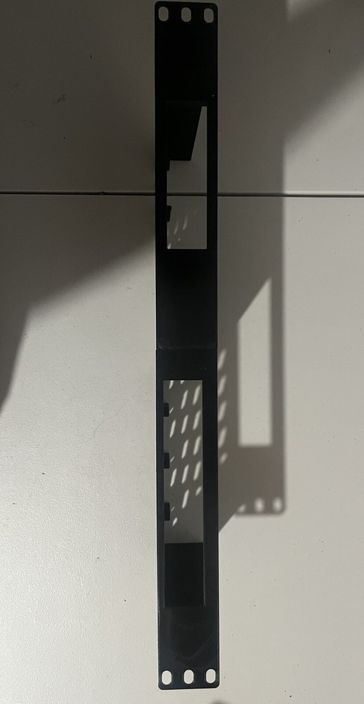3D Printed Omada OC200 & ER605 Rack Mount