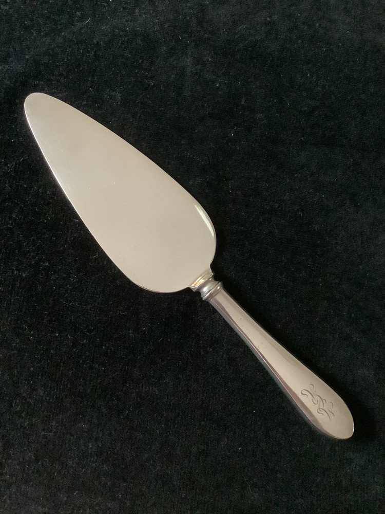 Gorham OLD COLONY NEW pie server - mono