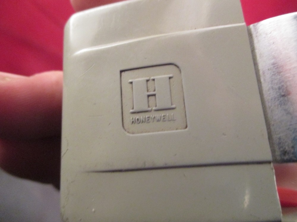 X2 Honeywell Quick Release Flash Brackets