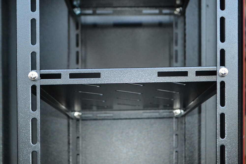 15U Wall Mount Server Rack Locking Network Cabinet Data IT Enclosure VENTED Door