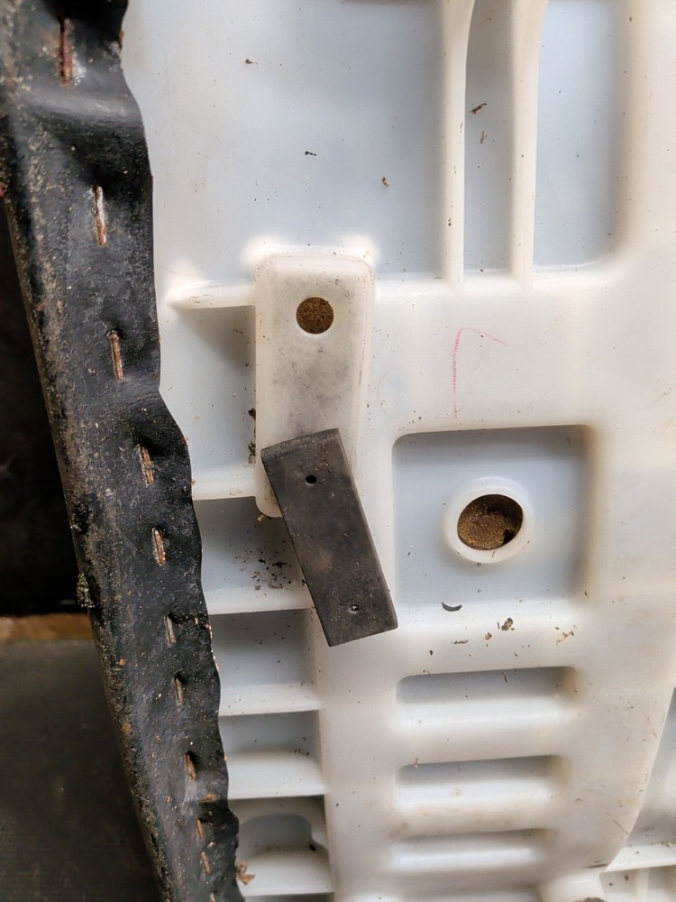 2007 Suzuki Eiger 400 4x4 Seat