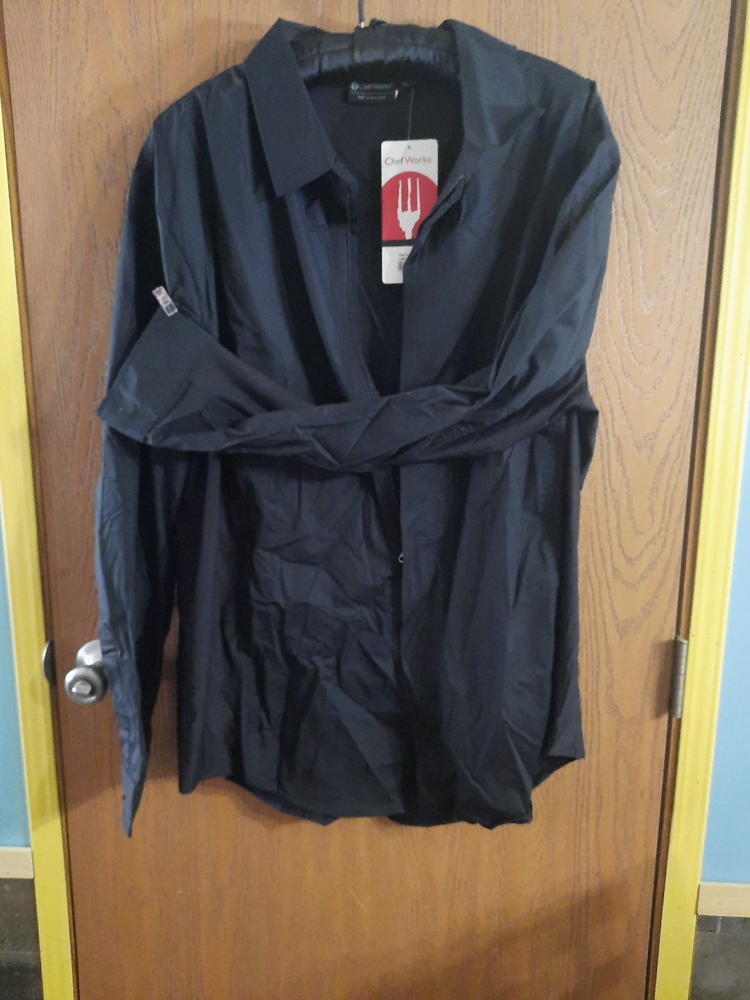 Men's XL Chef Works Shelby Zip Front Shirt for Server Bar Use