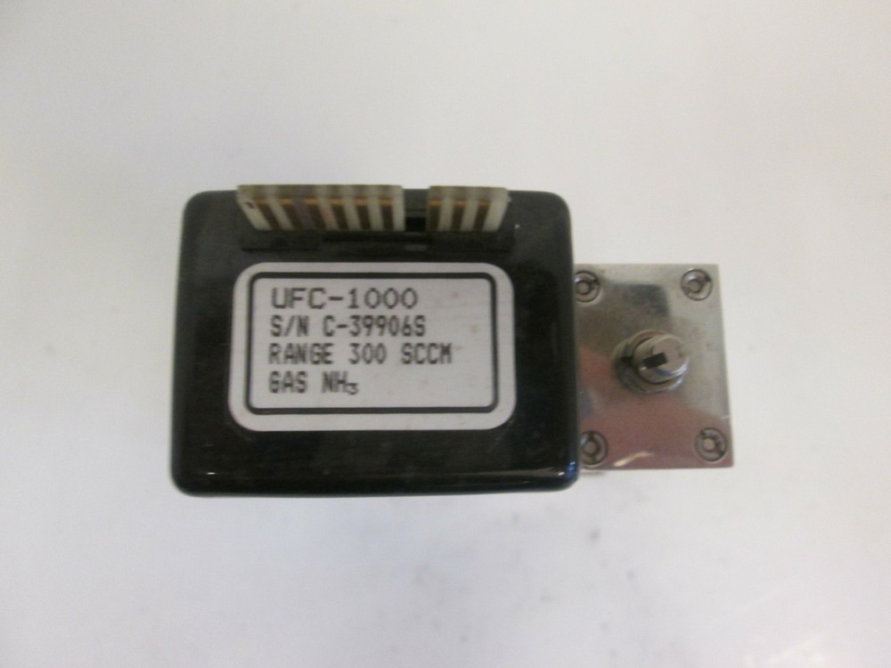 Unit UFC-1000, MFC, Mass Flow Controller, NH3, 300 SCCM, Used