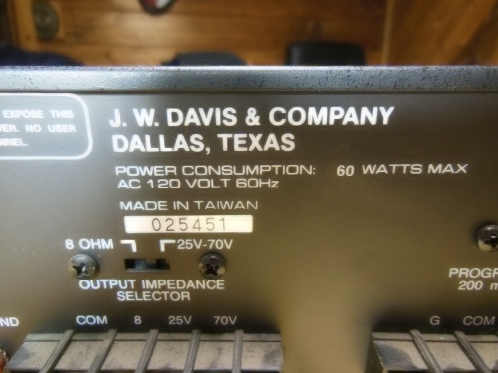 J W Davis Micophone Amplifier Da-10a