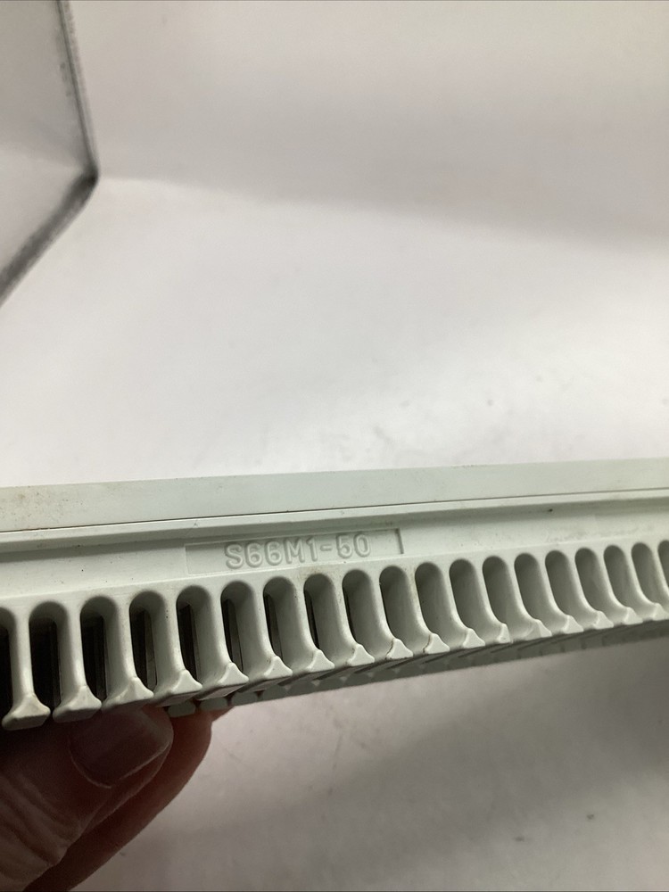 SIEMON S66M1-50 Network Interface Punch Down Block S66M150