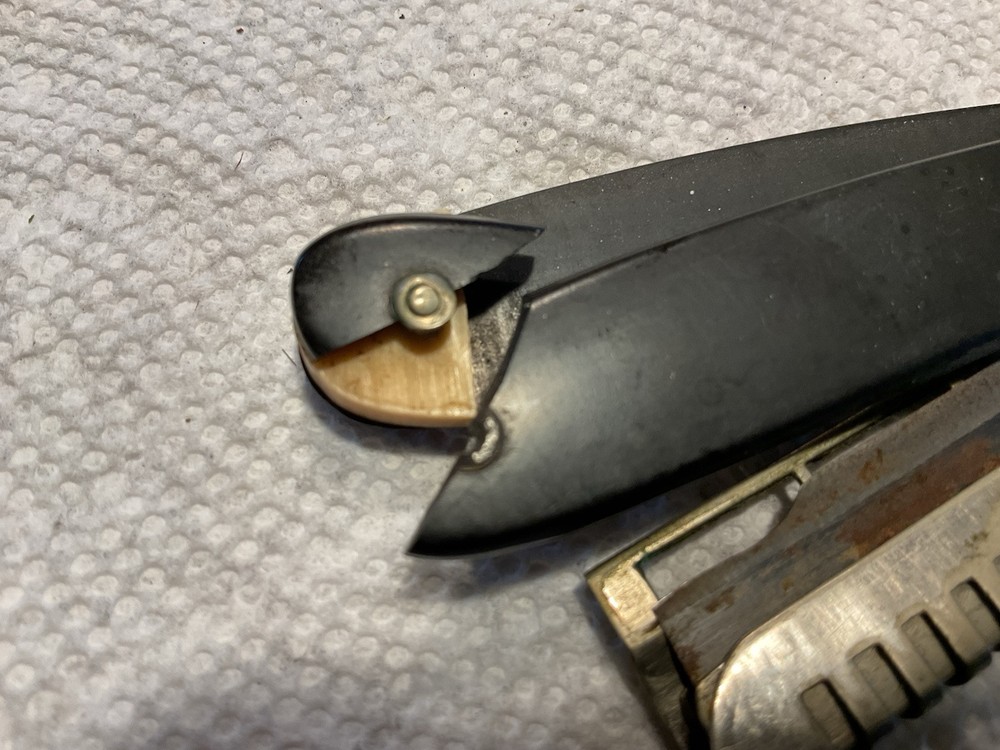 E Wreck & Son Razor Trade Sample