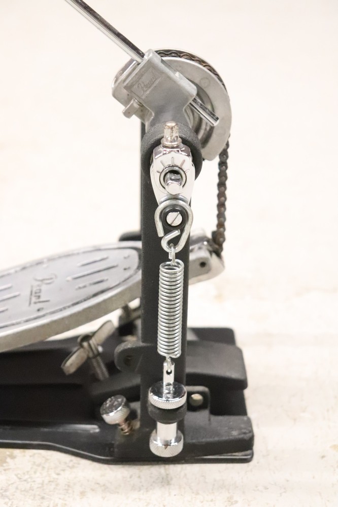 Pearl P-900 Single Chain Solid Base Bass Drum Pedal