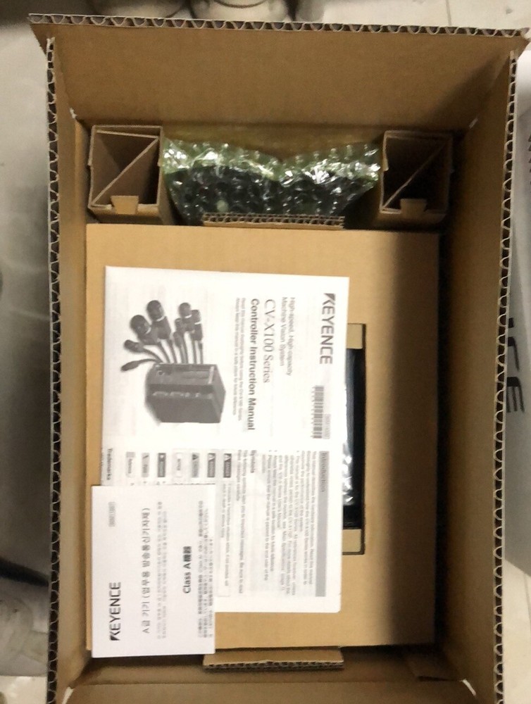 KEYENCE CV-X170F Visual controller brand new