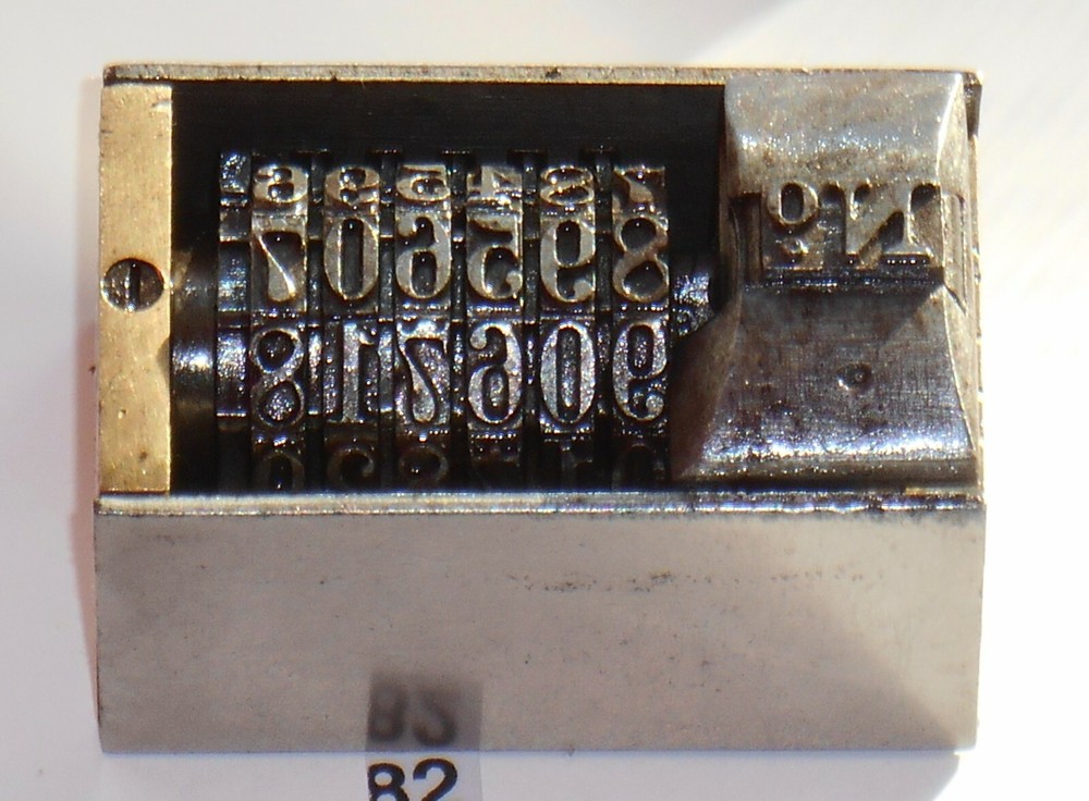 Roberts | letterpress numbering machine | 82R