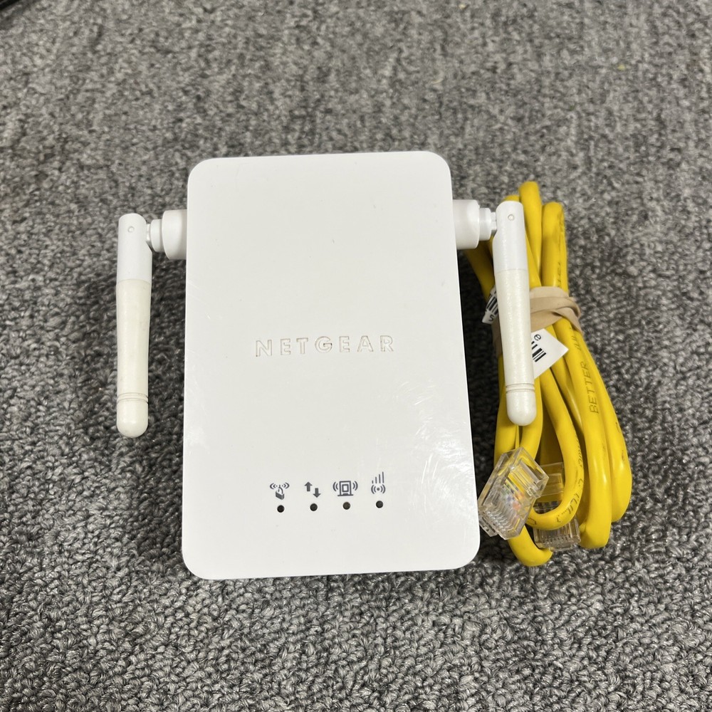 NETGEAR  UNIVERSAL WIFI   RANGE EXTENDER  WN3000RP