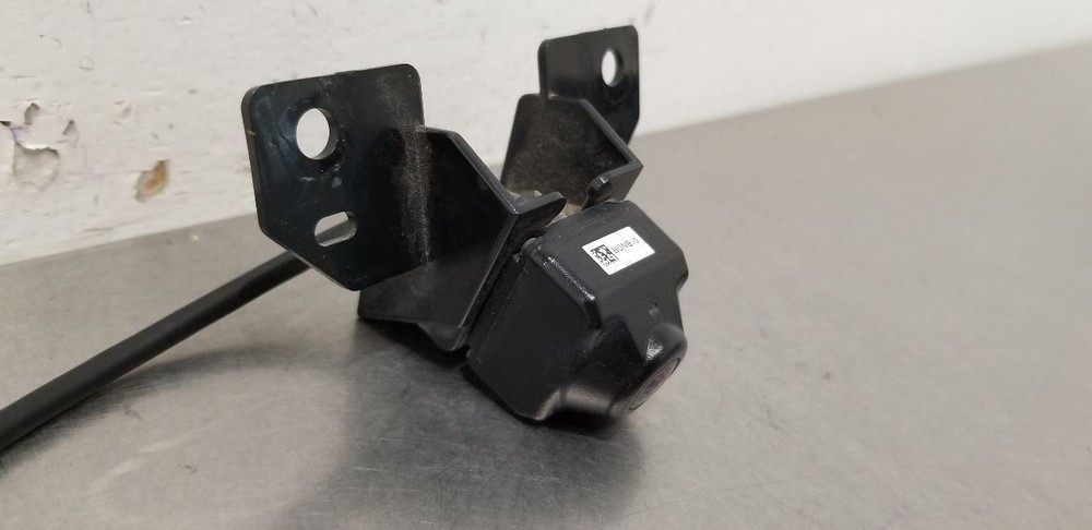 13 CHEVY CAMARO SS REAR VIEW CAMERA