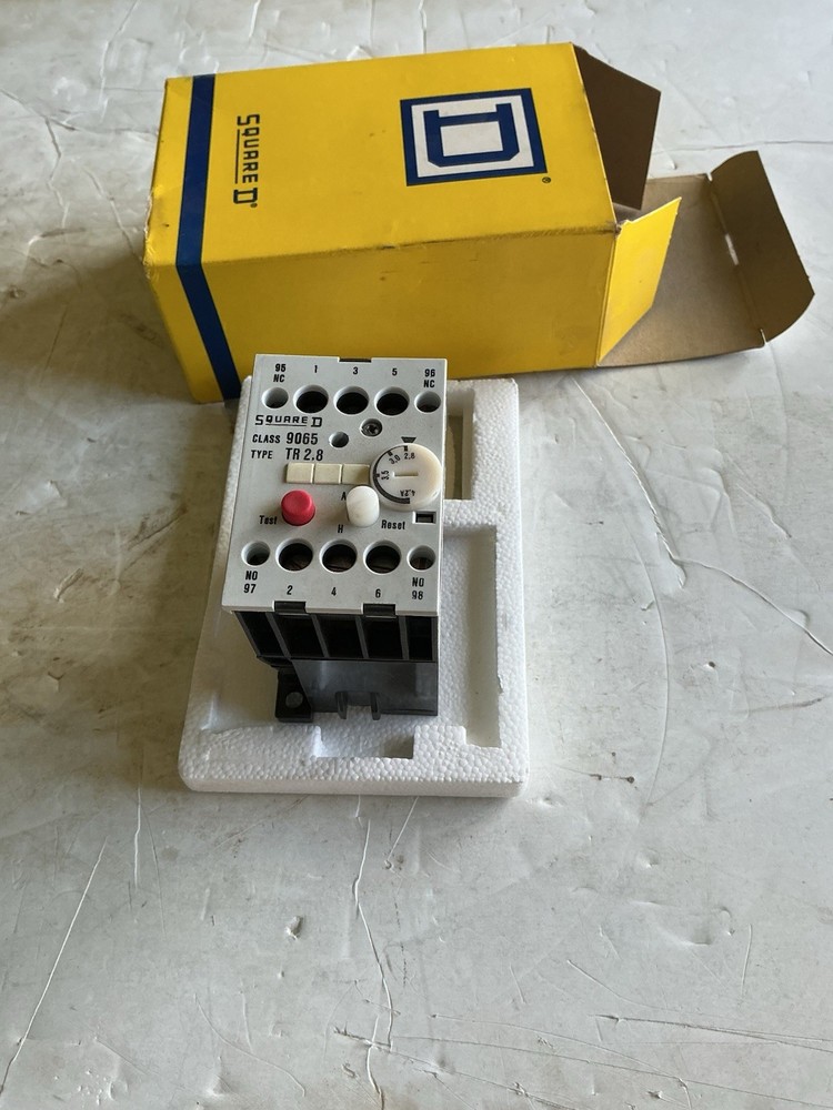 SQUARE D # TR 2.8 / THERMAL OVERLOAD RELAY, (2.8 -4.2 A).