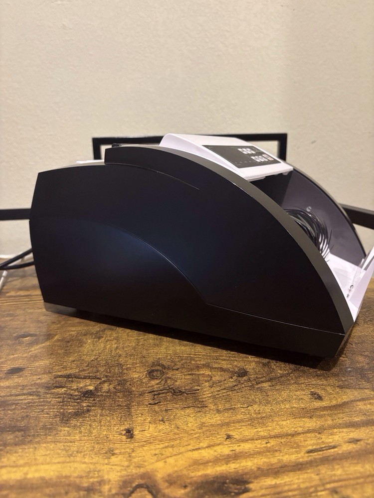 Bill Counting Machine Trigear Model NX220B