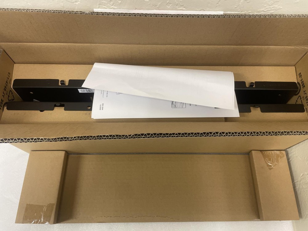 APC NETSHELTER AR8163ABLK PASS-THROUGH PARTITION