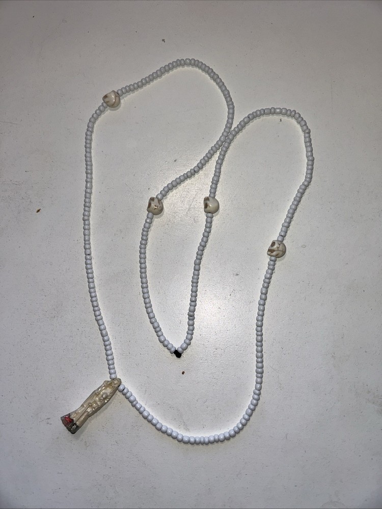 Santa Muerte Neckless White Eleke