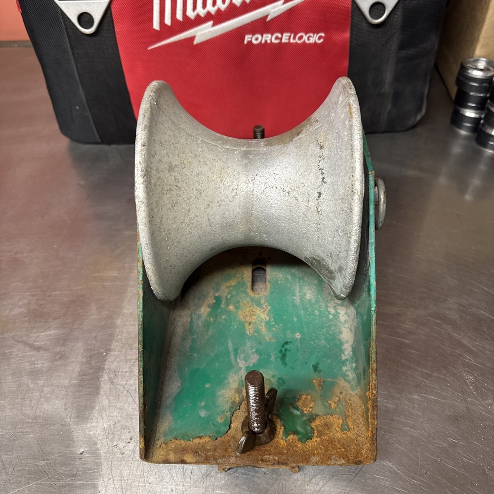 Greenlee 658 Tray Type Sheave W