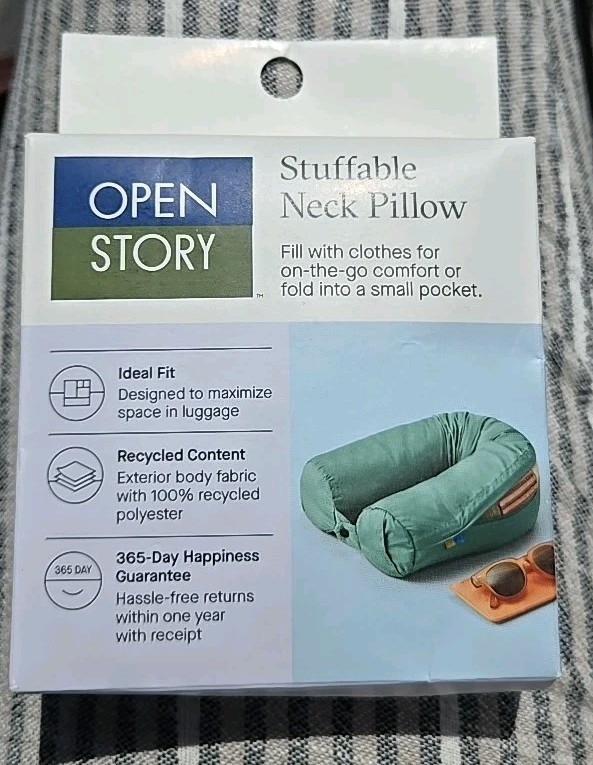 "OPEN STORY" STUFFABLE NECK PILLOW , GREEN