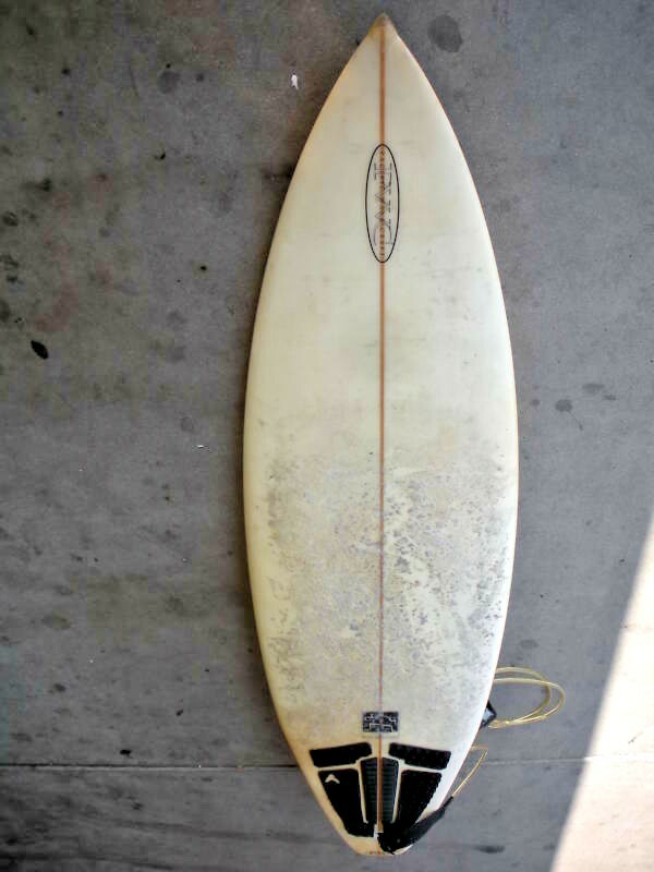 PACIFIC WAVE CRAFT SURFBOARD ( HANDCRAFTED BY ROY SANCHEZ
