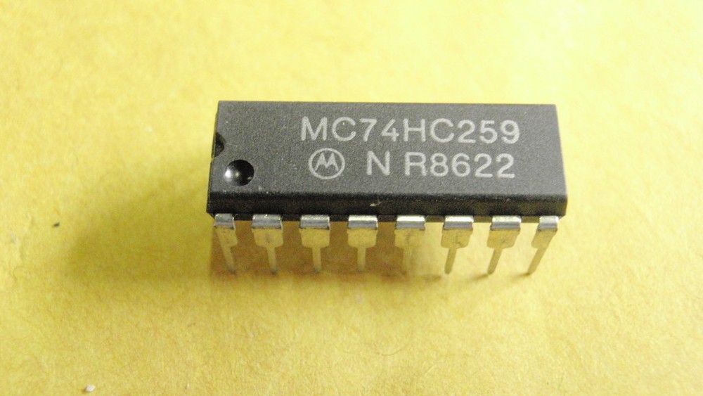 IC MODULE 74HC259 20714-182