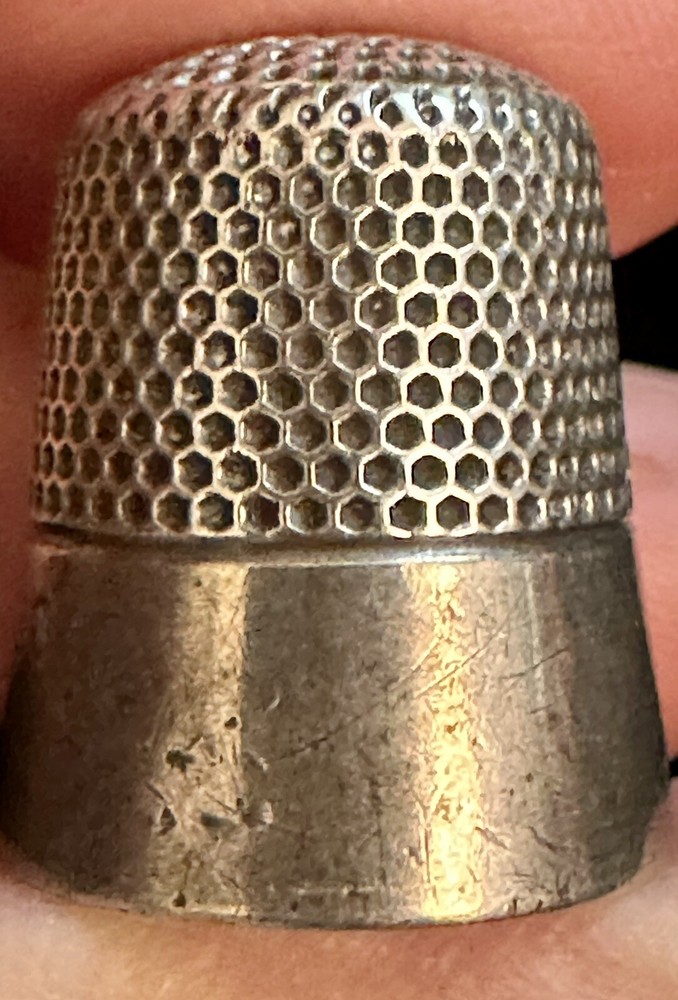 Vintage Sterling Silver Timble 10