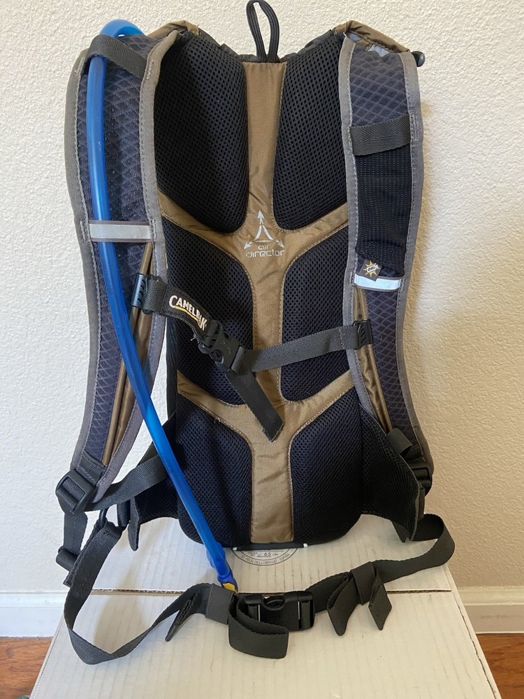 Camelbak Lobo Hydration Pack w/2 Liter Bladder