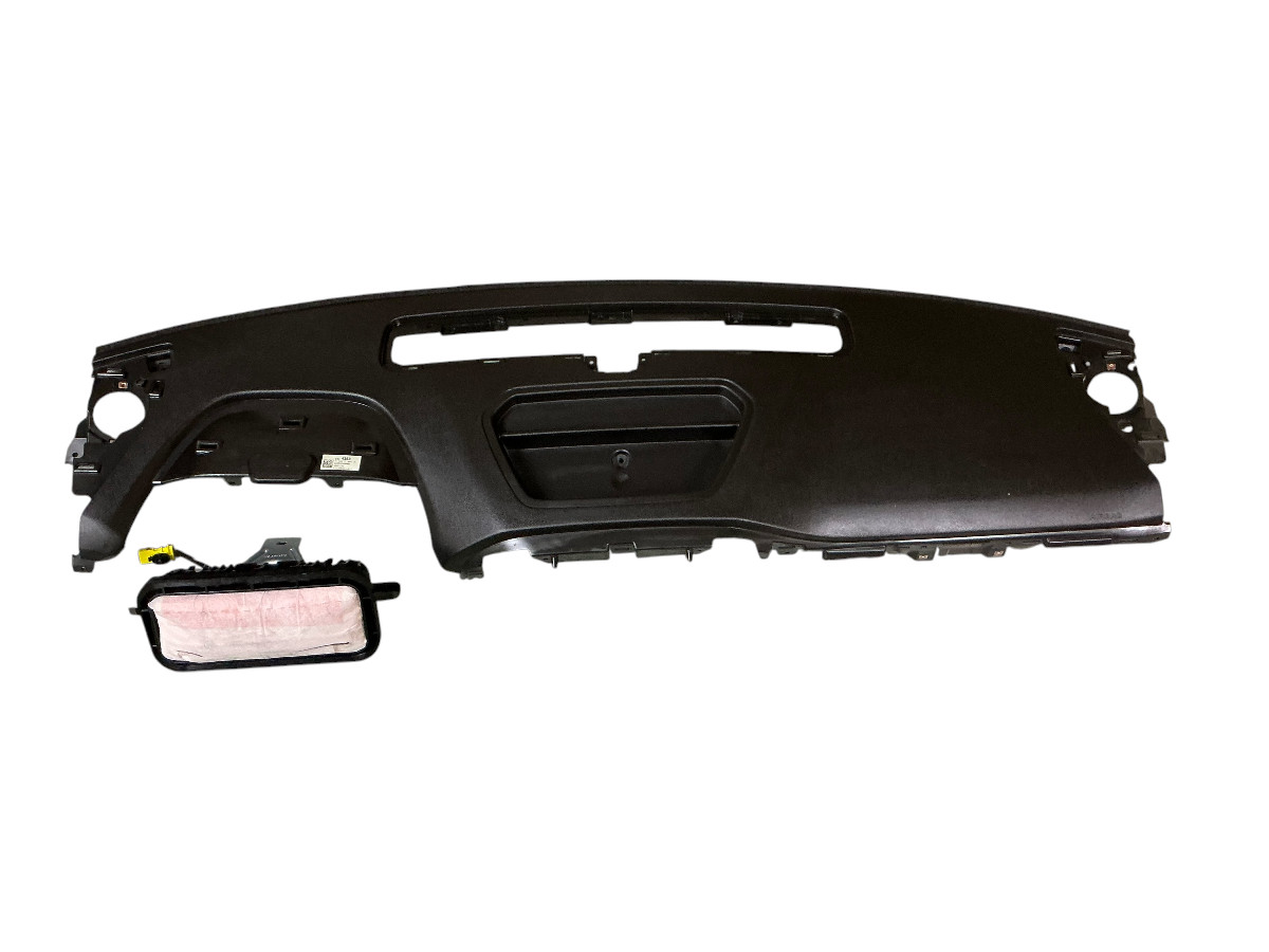 2019 20 21 22 2023 Chevy Silverado Sierra 1500-3500HD instrument panel BLACK