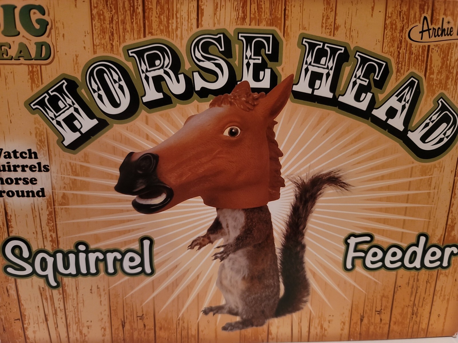 Squirrel Feeder NIB Horse Head Archie McPhee Accoutrements Big Head Animal