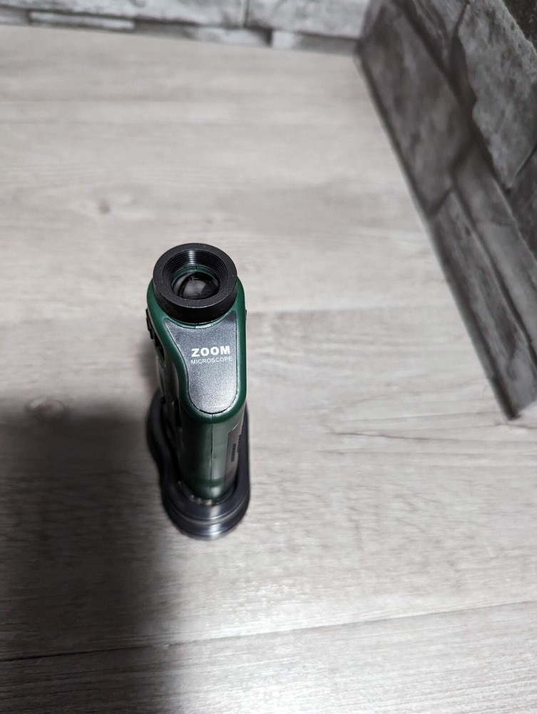 Carson Optical Microbrite 20X-40X Led Light Pocket Microscope Science Education