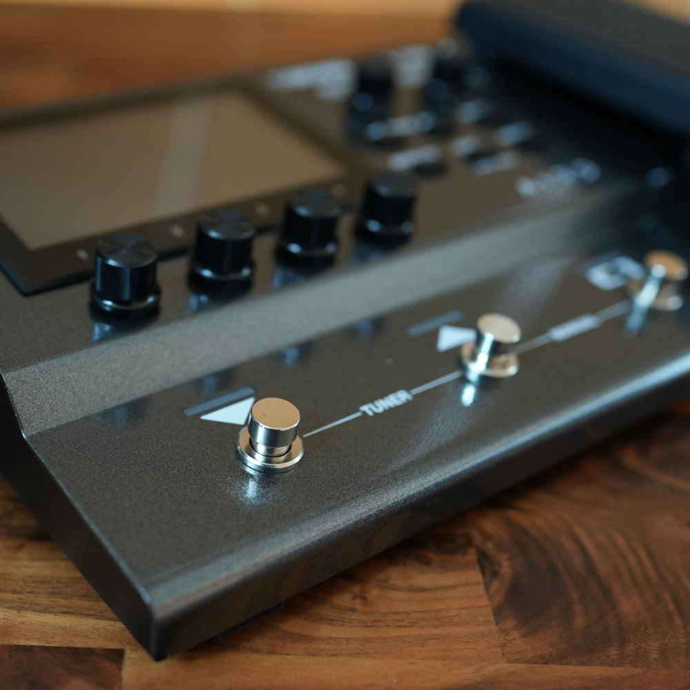 BOSS GX-10 Multi Effects Processor Guitar Pedal