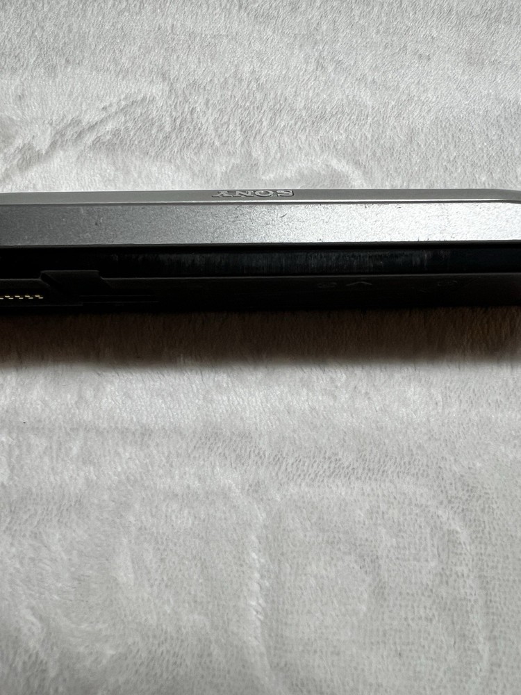 Sony CDX-CA810X Detachable Face Only Untested