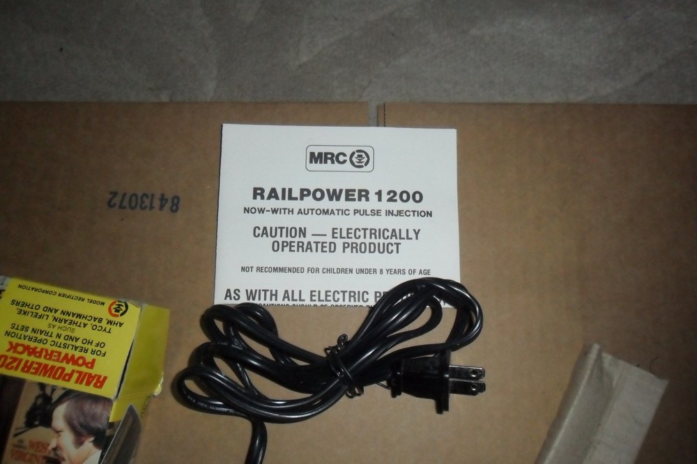 MRC Railpower Rail Power 1200 Power Pack Model Train Controller