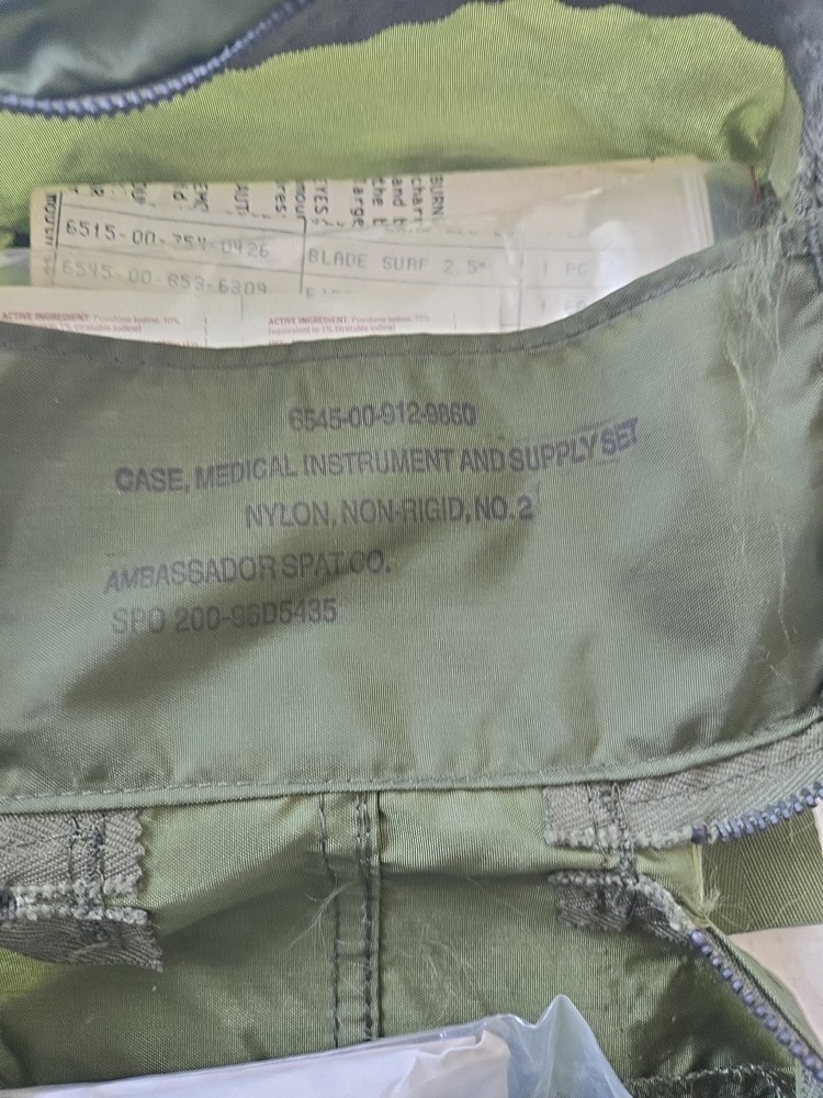 USGI FIRST AID KIT GENERAL PURPOSE VEHICLE MOUNT