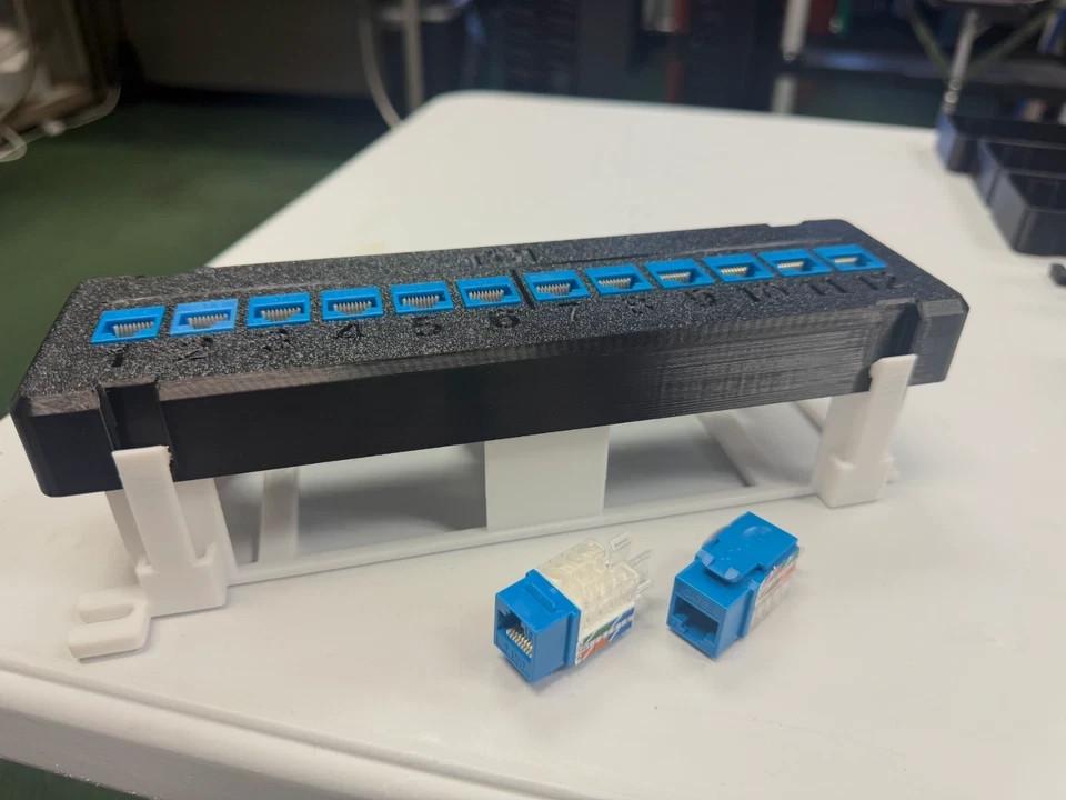 12 Port Patch Panel Wall Mount New Black And White