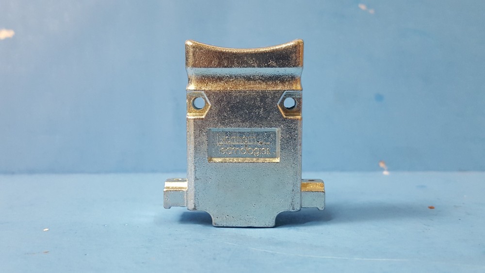 2PCS- 9 Position 2 Piece Backshell Connector 45°, N.T., Metalized Plastic