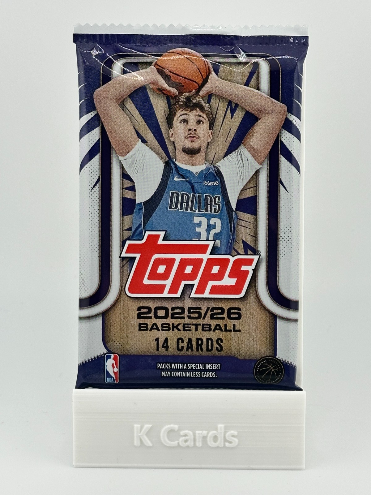 🏀 Topps 2025/26 Basketball 14-Card Pack – Crackleboard Exclusive!