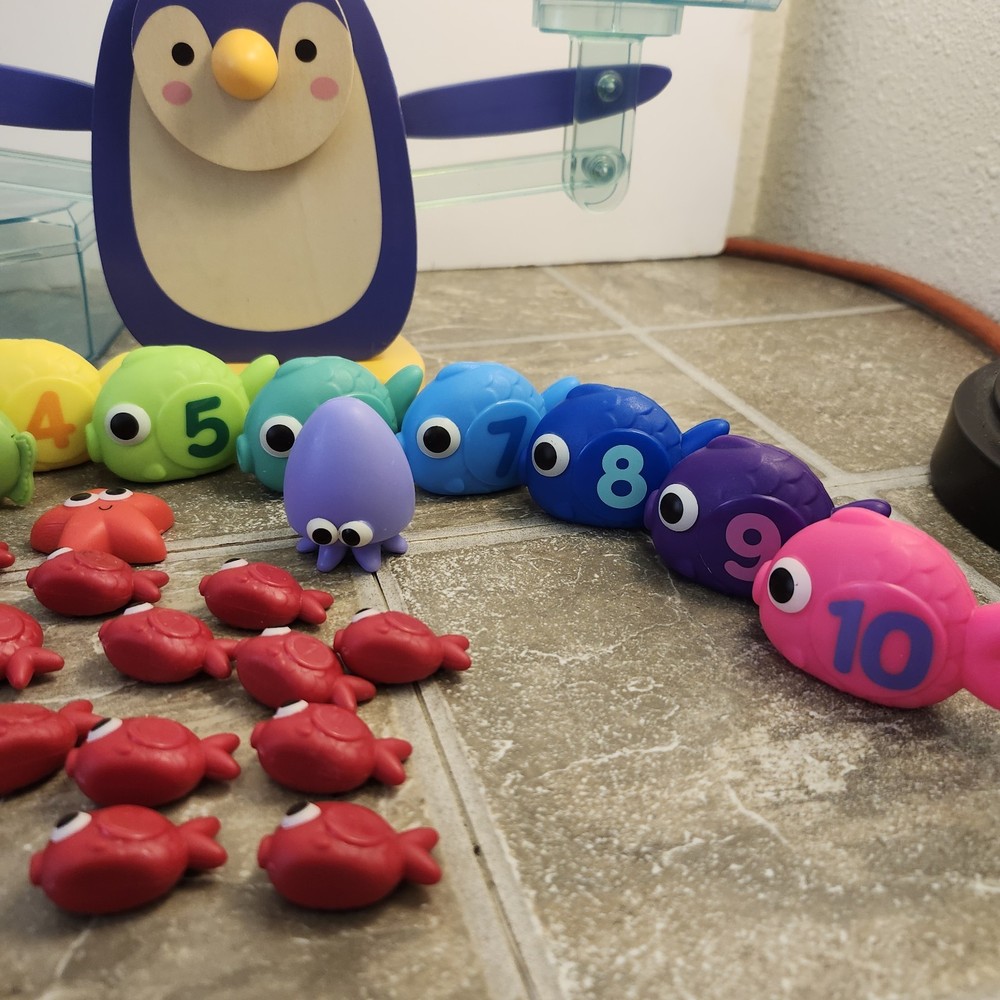 Battat Penguin Math Balance Scale