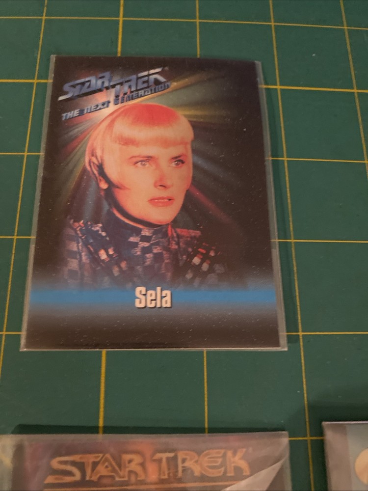 7 Star Trek Collector Cards