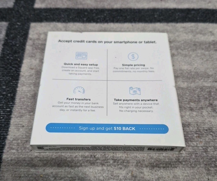 Square Reader for Magstripe (Headset Jack) - NEW SEALED !!! L