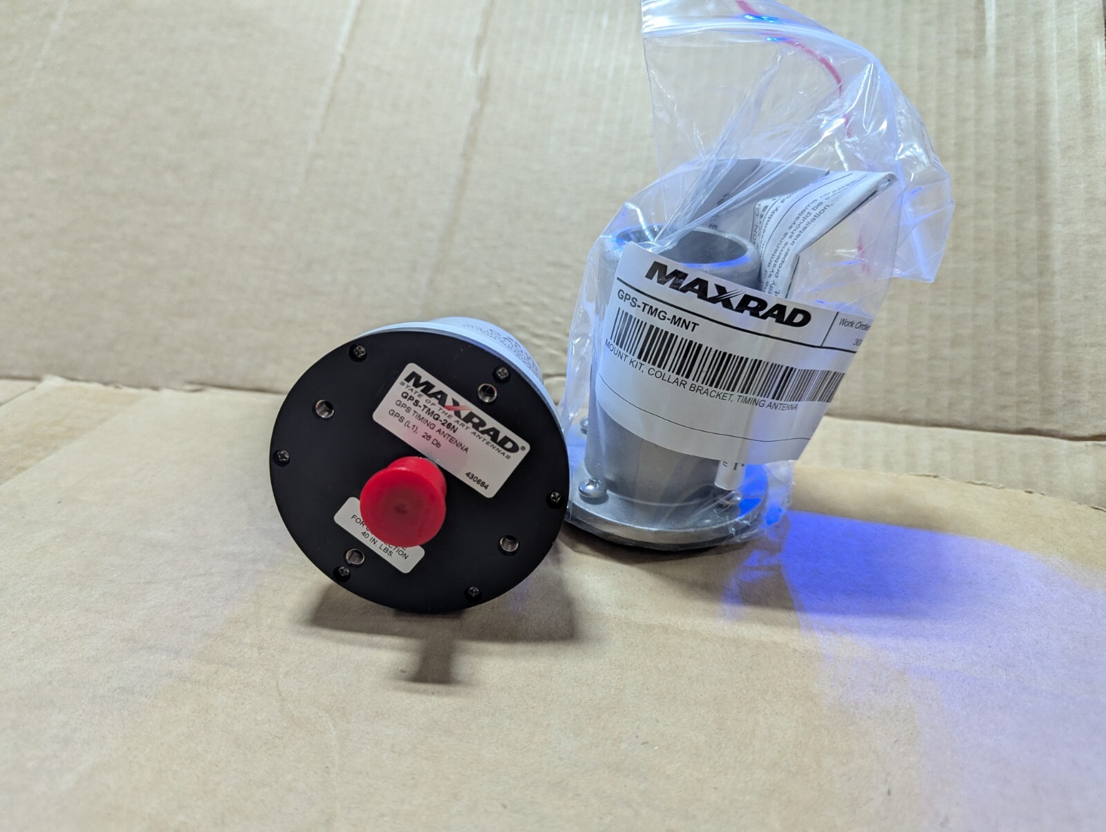 PCTEL  GPS-TMG-26N  High Rejection GPS Timing Antenna 26dB Amplifier NEW