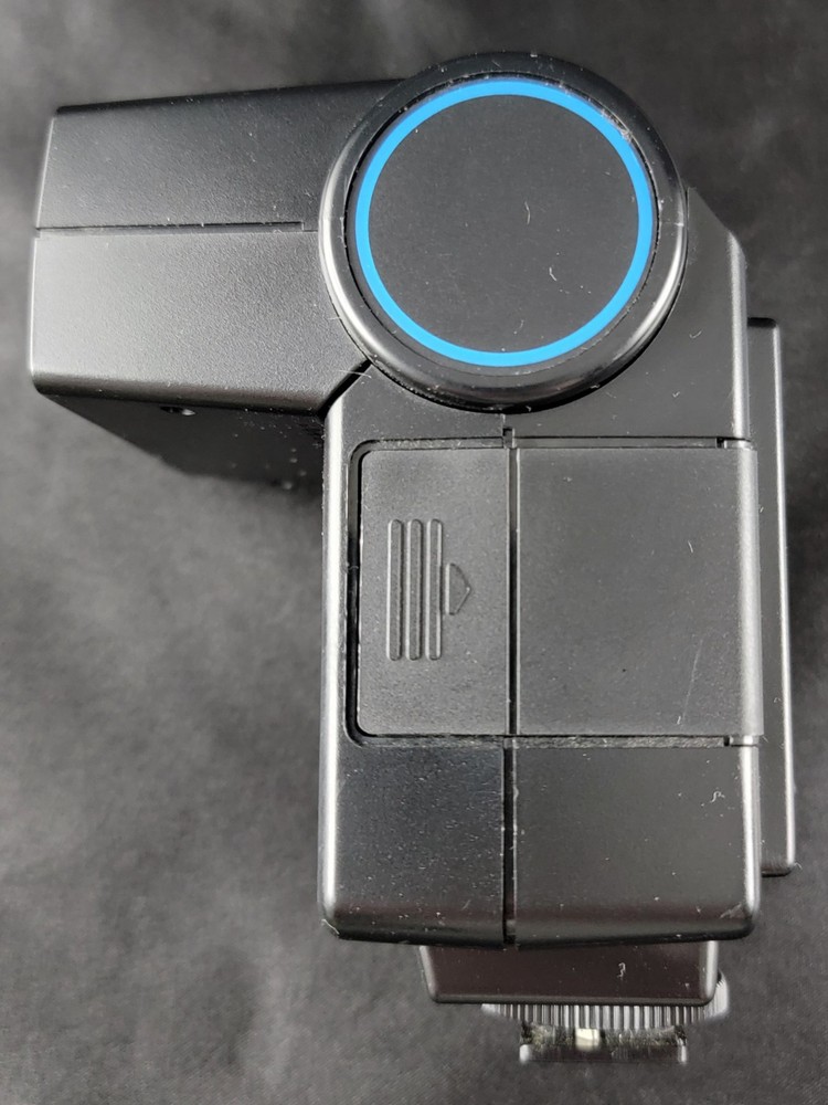 Vintage Vivitar Auto Thyristor 550 FD N Camera Flash Speedlight Untested