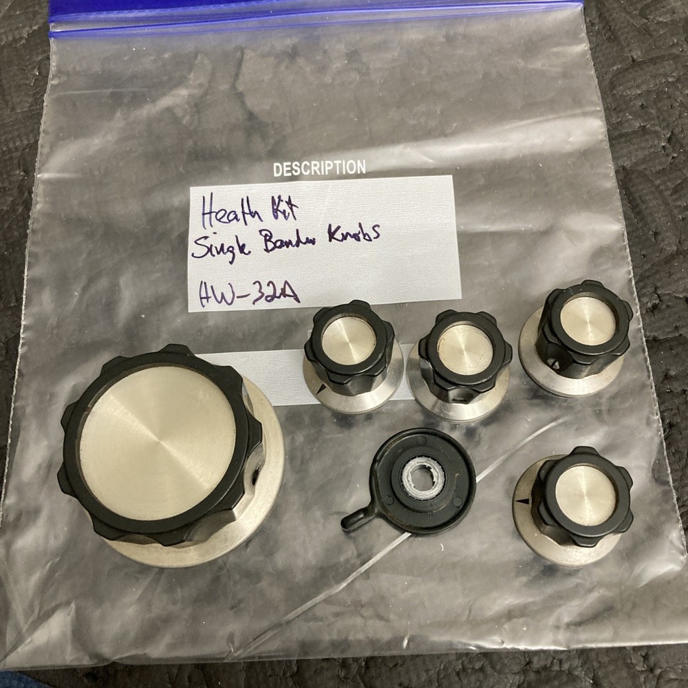 Heathkit HW-32A Knobs