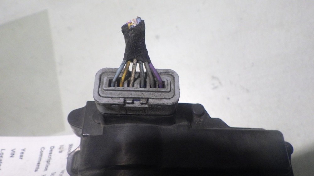 11 MINI COOPER Throttle Body