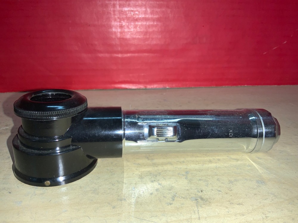 T.O.C. Flash Magnifier