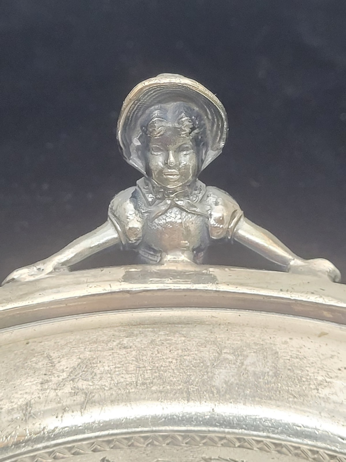 Kate Greenaway James Tufts Quad Plate Figural Girls Holding Calling Card Tray