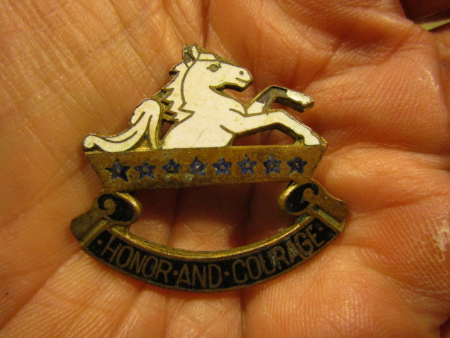 WWII 8th Cavalry Pinback DI ~ THEATER MADE